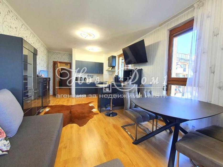 Продава се Двустаен апартамент в Варна, Галата - 81 кв.м за 1592 €/кв.м - Снимка #2