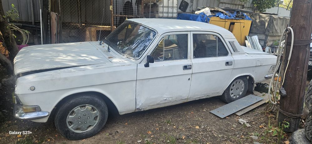Запчасти на волга 24