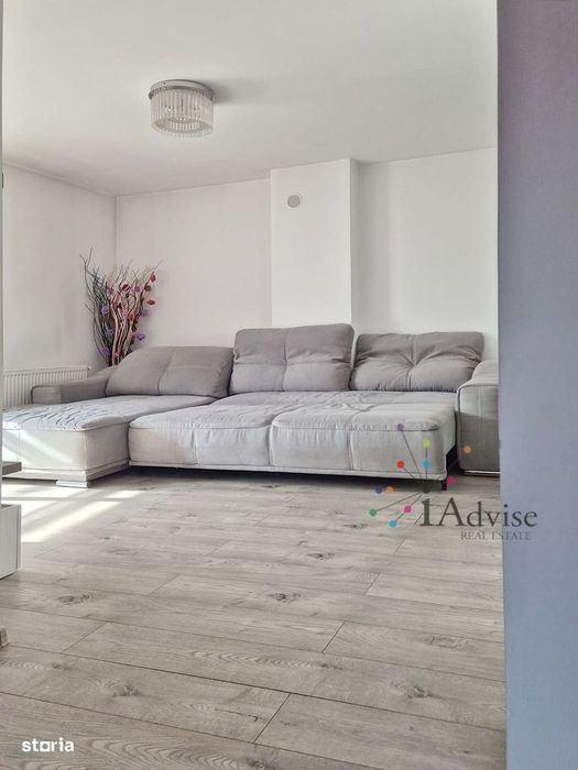 PROPRIETATE VERSATILA, complet renovată– 220 m² utili + 130 m² curte p
