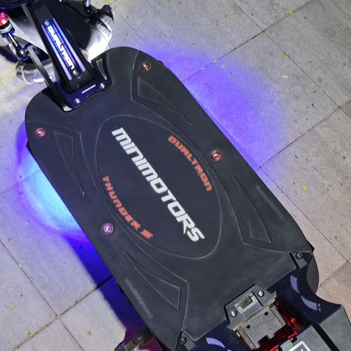 Dualtron Thunder 3 - мощнейший электросамокат