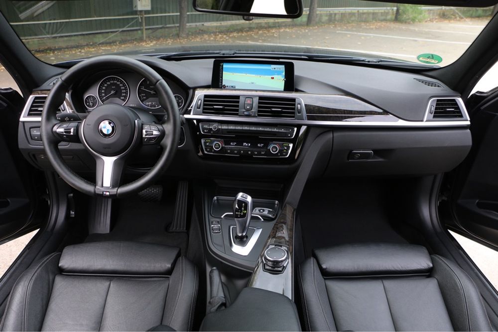 BMW F30 / Seria 3 / 320d/ 190CP / LCI / Side Assist / Full led / Camera
