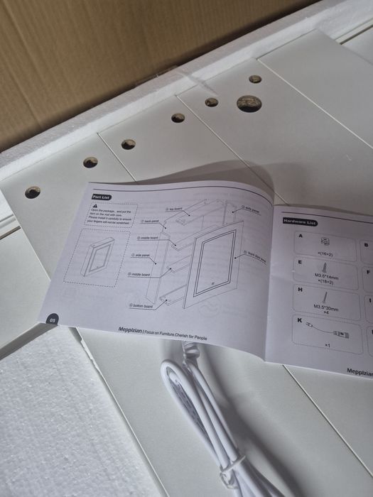 Голям Размер Огледало с интелигентно LED осветление и шкаф с 2рафта
