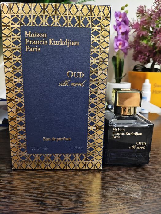 Парфюм Oud silk mood