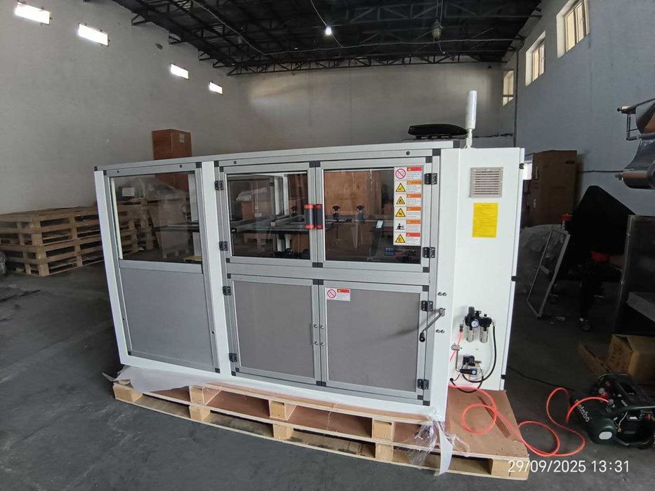 Формовщик коробов/Korobka egadigan/Sborka i skotchlash apparat/Korobka