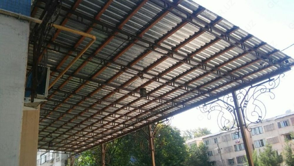 Сварчик, 30 йиллик тажрибага эга профессионал сварчик.