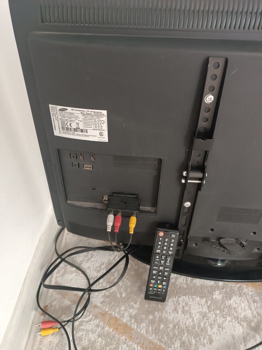 Телевизор Самсунг