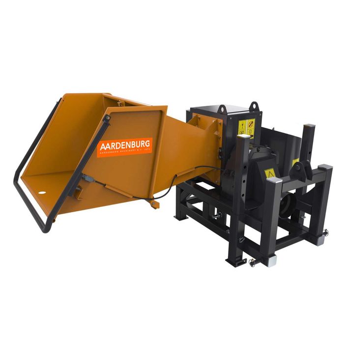 Tocator crengi Brensel M, tocator dupa tractor, tocator livada