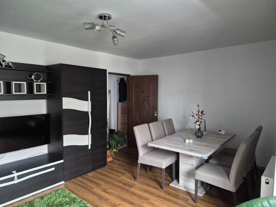 Apartament 3 camere, decomandat, 2 băi, Mărăști, Zona Expo Transilvania – Prima închiriere