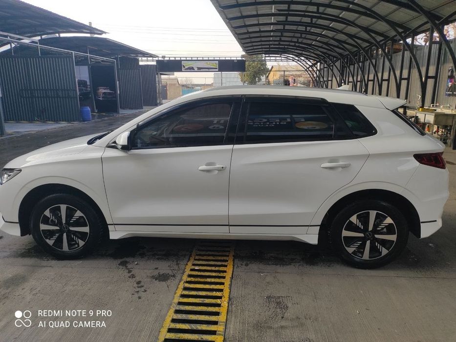 Продаётся byd e2 электро