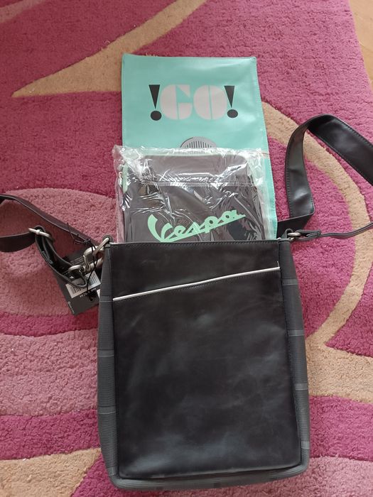 Оригинална мъжка чанта vespa