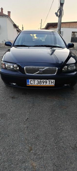 Продавам Volvo V 70 D5