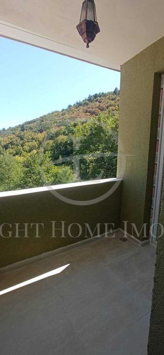 Продава се Къща в с. Руен, Област Пловдив - 100 кв.м за 918 €/кв.м - Снимка #12