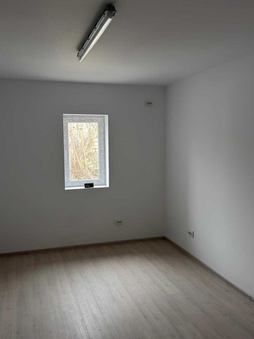 Inchiriere Spatii Hala + Birouri - intre 100 si 1000mp