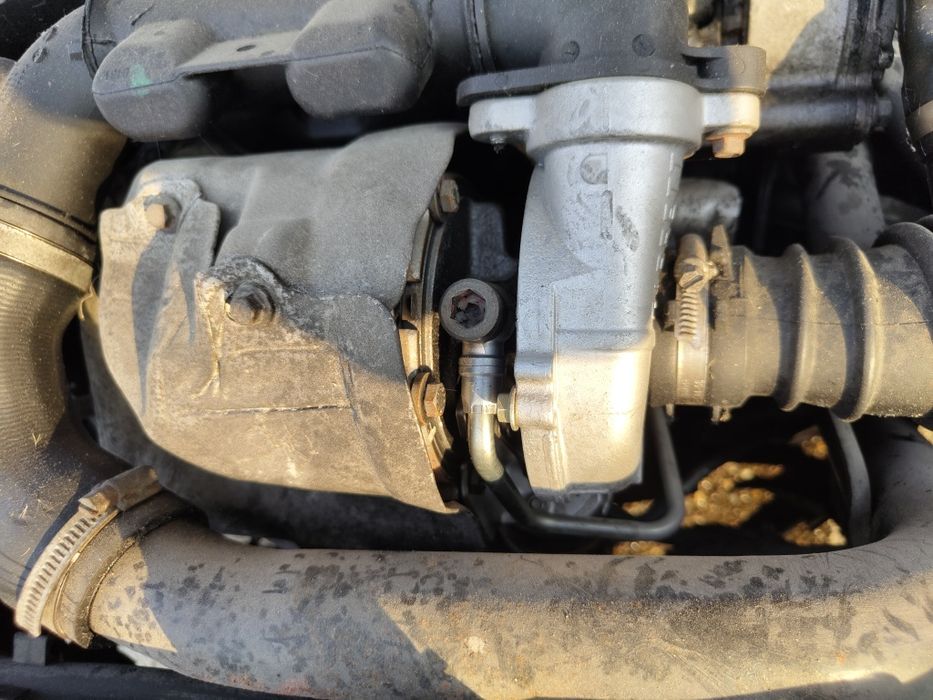 Ford fokus  на части 1.6 109 и 90 hp