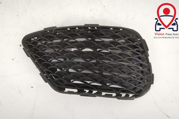 Оригинална странична лява решетка за фар С 63 АМГ Мерцедес-Бенц / Merc