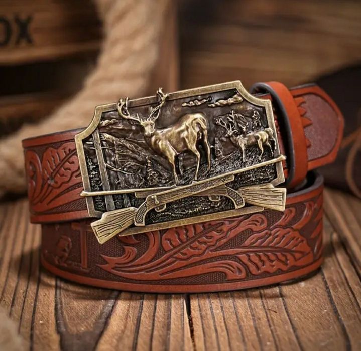 Curea vanator plus portofel cadou.