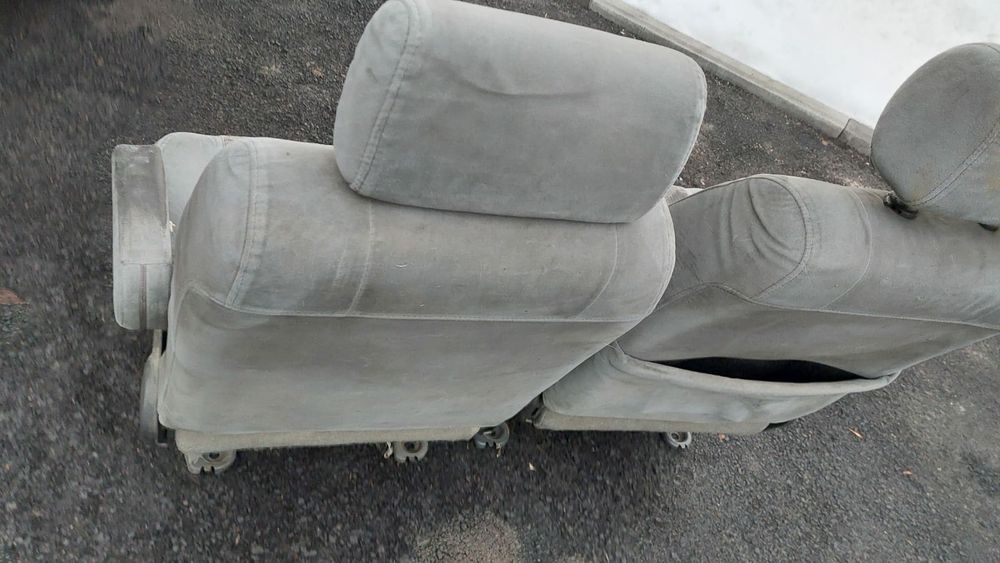 Продам сидений на авто