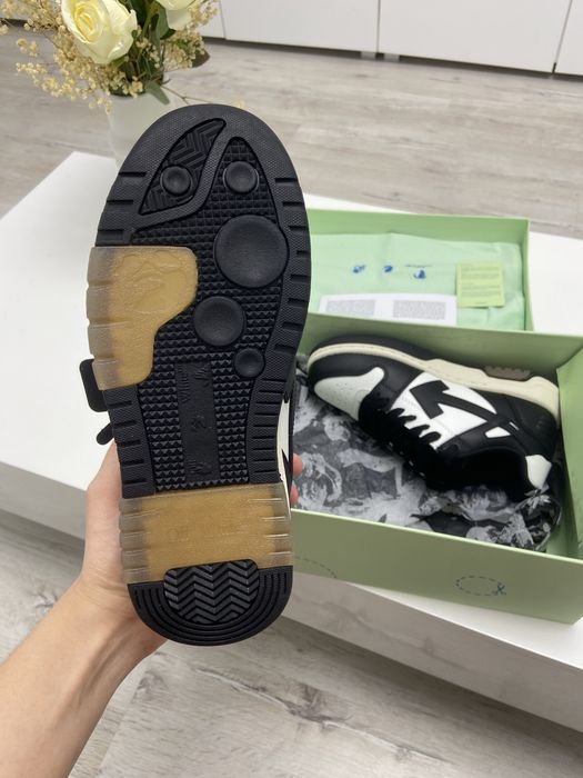 Off-White Out Of Office Calf Leather