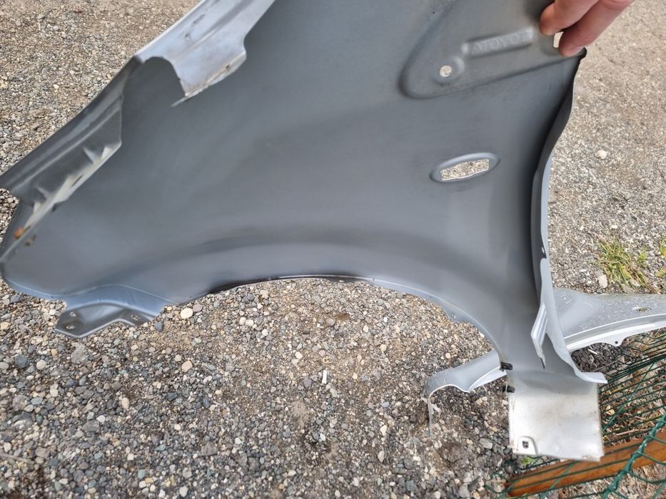 Aripa dreapta fata originala Toyota aygo 2006-2012 fara rugina