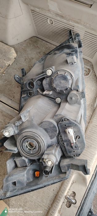 Продам переднии фары