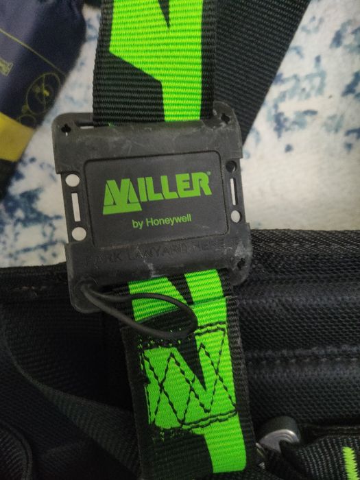 Продам страховочный пояс