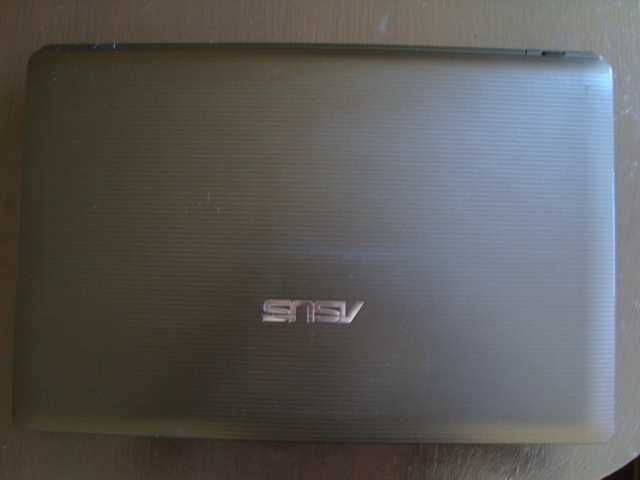 Лаптоп Asus X53S