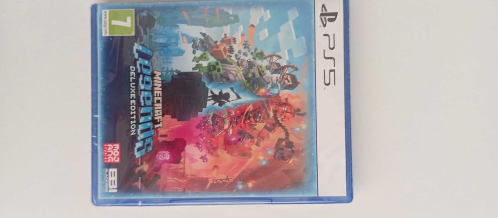Неразопакована игра Майнкрафт за ps5