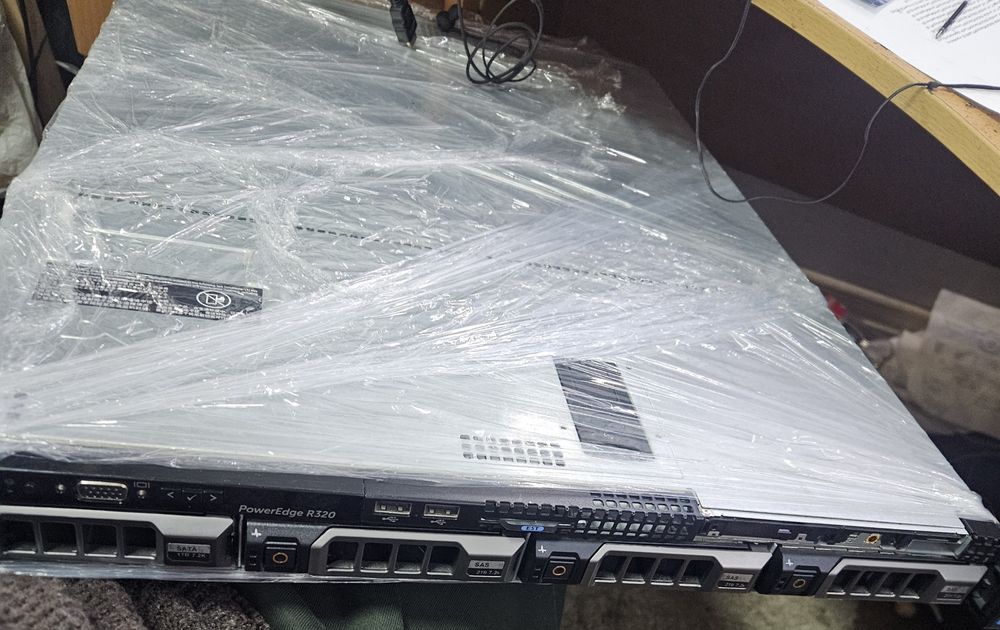Сервер Dell Power Edge r320 Intel xeon e5 2407