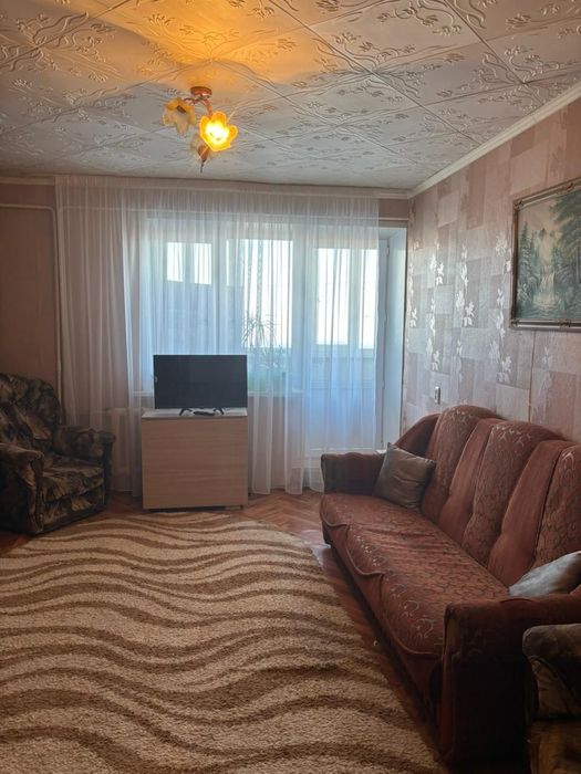 Продам 4 ком кв 82 м2 в 4 микрорайоне