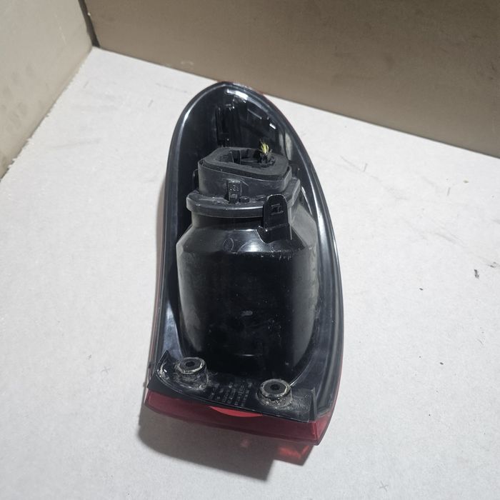 Десен външен стоп Volkswagen Tiguan I 2007-2015