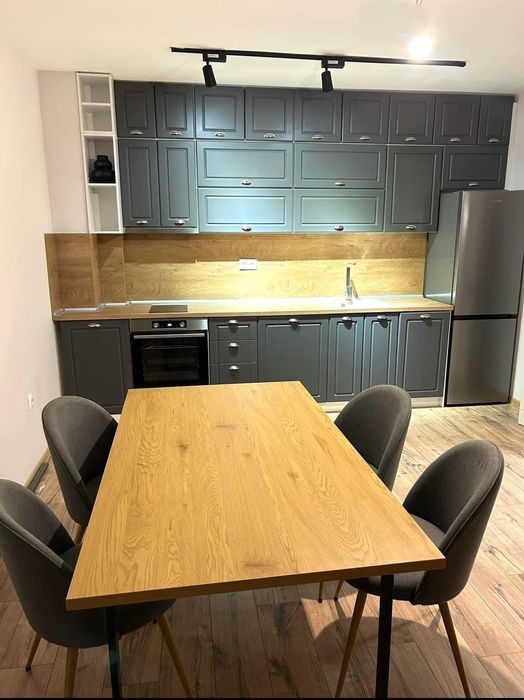 Дава се под наем Двустаен апартамент в Пловдив, Център - 85 кв.м за 440 € - Снимка #5