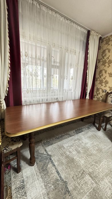 Продается Стол длина 2,5 м