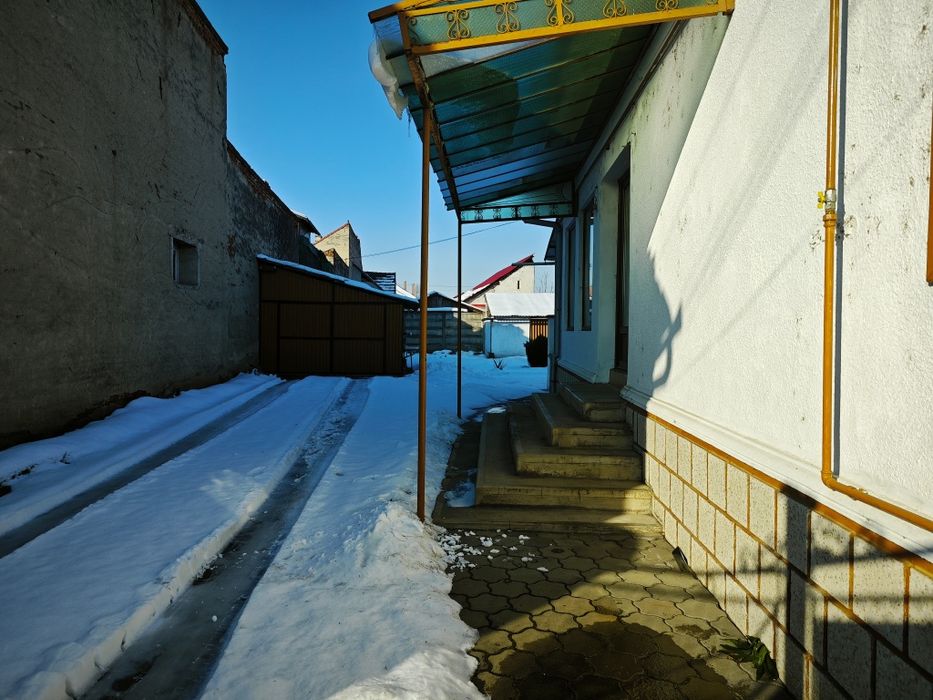 Casa de închiriat