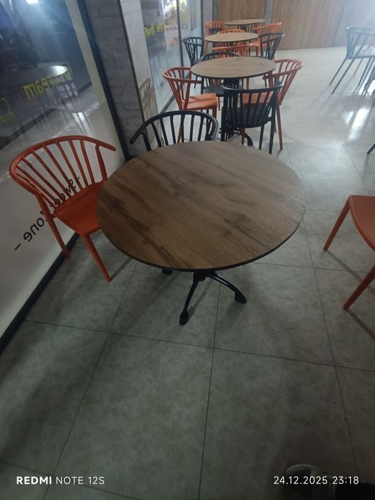 Продаётся стулья