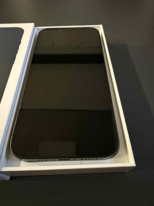 Iphone 13 с гаранция