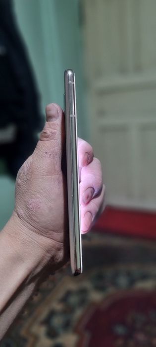 Samsung 21+ sotiladi