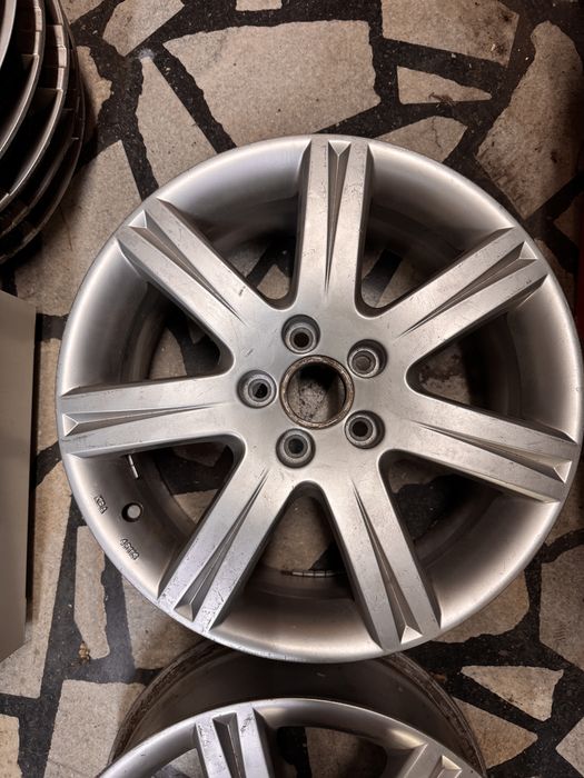 17” 5x112 7j Et42 57.1 Оригинални Ауди