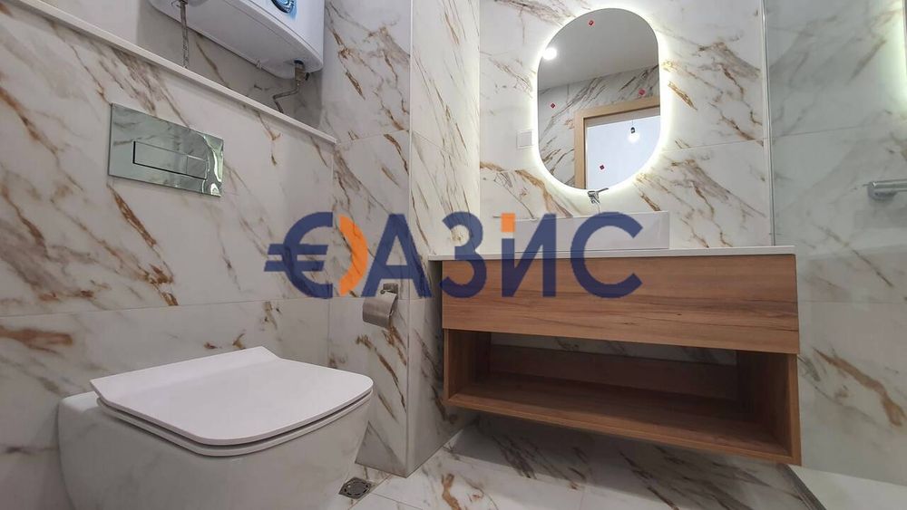 Напълно обзаведен апартамент с морска гледка в комплекс „Sole Mare“,