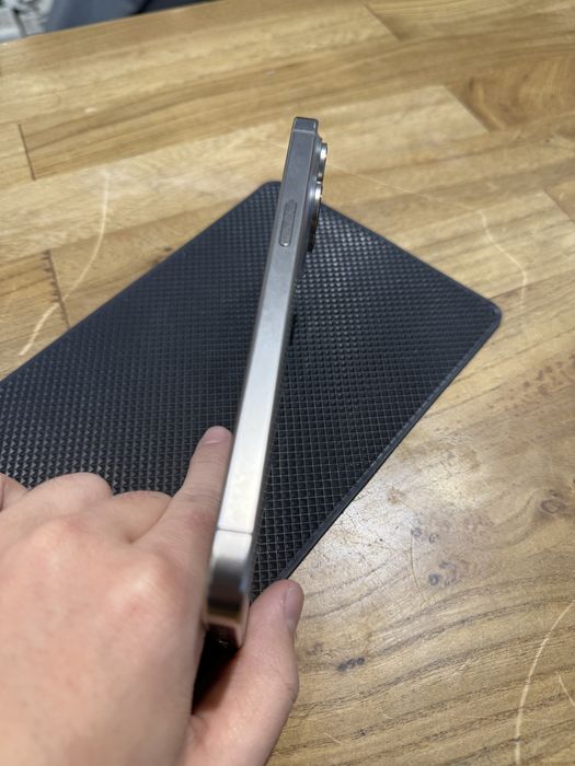 Iphone 15 pro max . 1 тб 89%