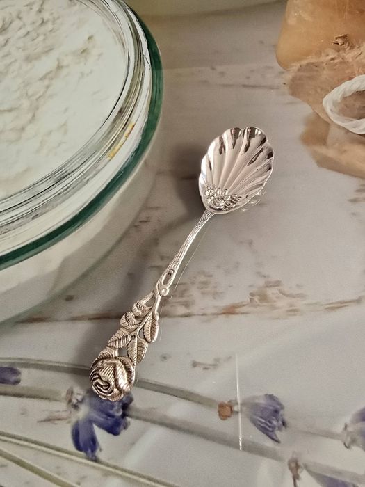 Сребърни лъжици за специален повод