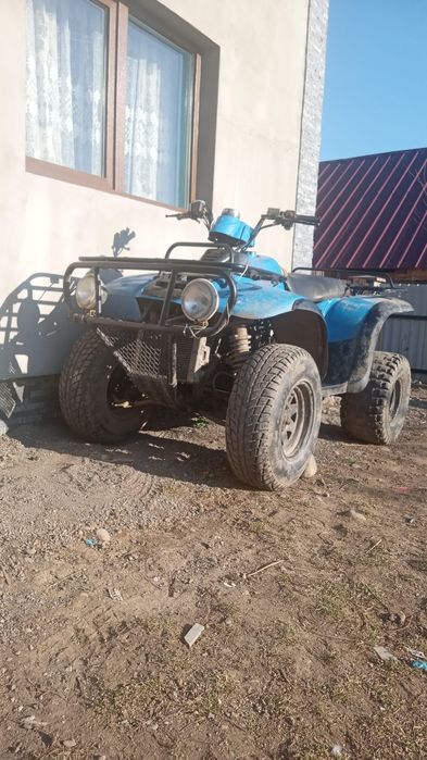 Vând atv pentru piese de 250 cc