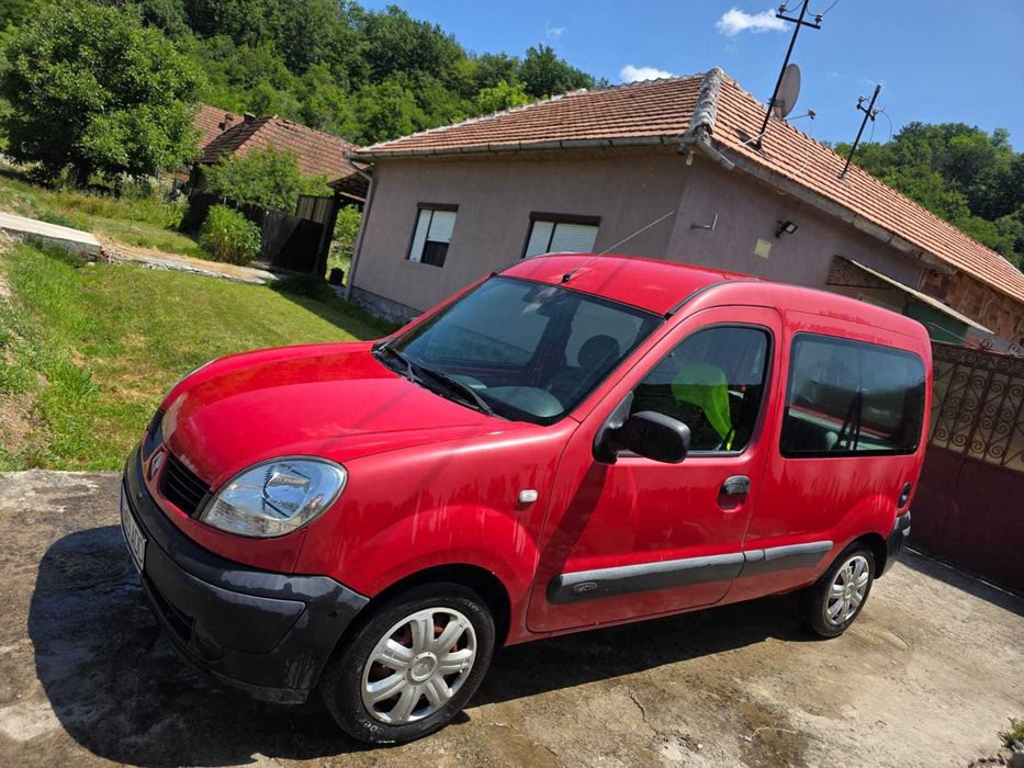 Renault kangoo in stare buna de functionare merge perfect