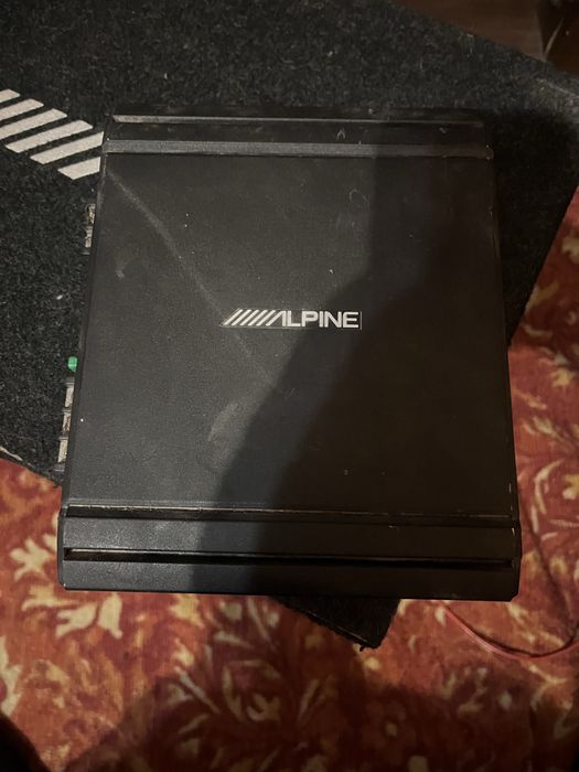 Сабвуфер alpine sbe 1244E