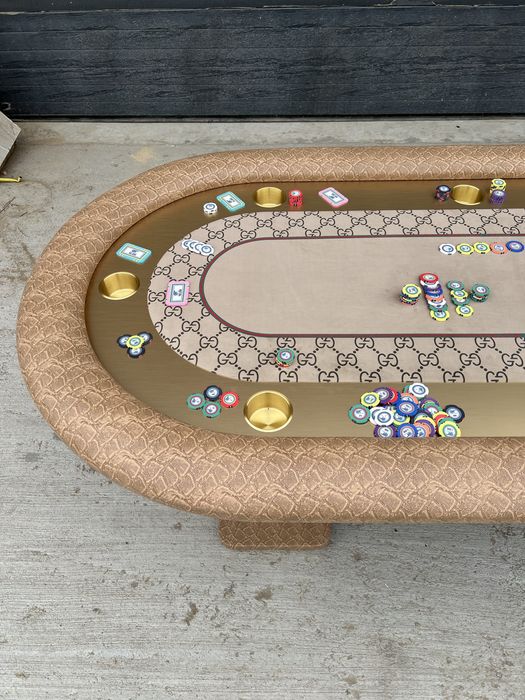Masa Poker Piele Pyton de la CustomTables.eu Bucuresti 1760 euro