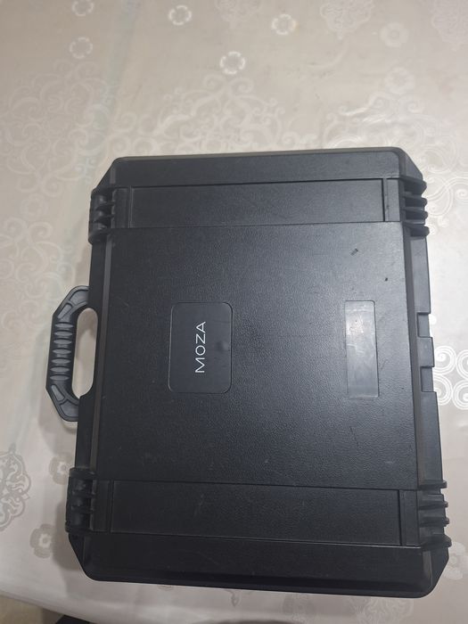 Vand Pachet full Stabilizator Moza Air2 cu Moza Thumb Controller. Poat