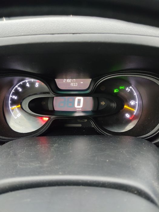 Vând  Opel Vivaro/Renault Trafic