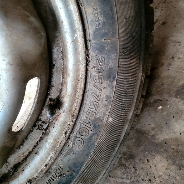 Cauciucuri 215/75/16C