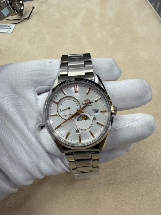 Часы Seiko Panda