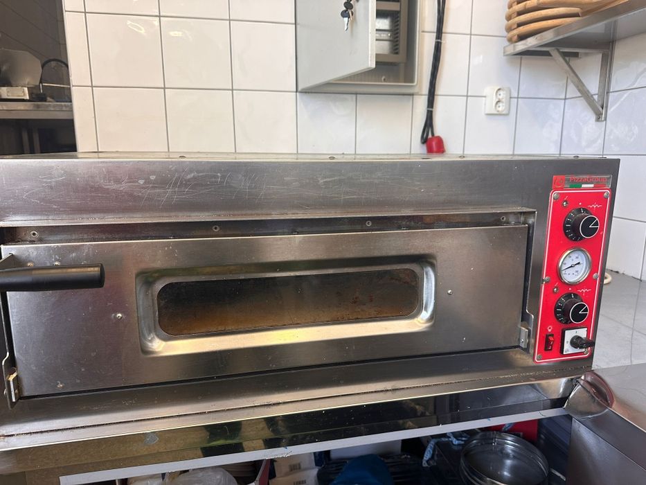 Pizza Group Srl MAX 4 5.6kw  пицарка