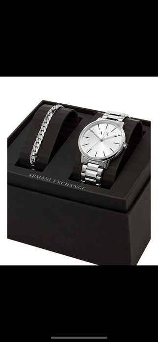 Часовник armani exchange